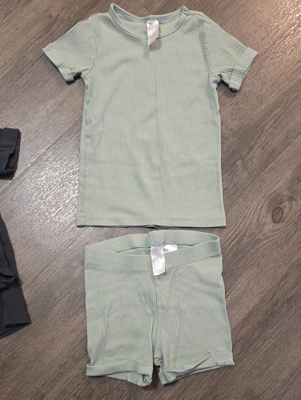 H&M • 2 Two-Piece Sets (4T) Ribbed Tee & Shorts